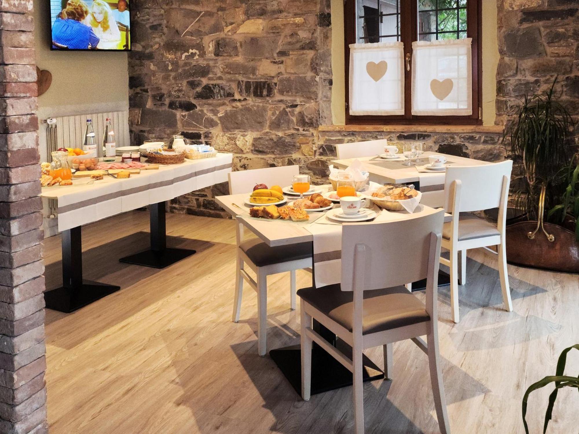 Locanda Romana Hotel