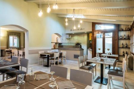 Hotel Locanda Romana 2*